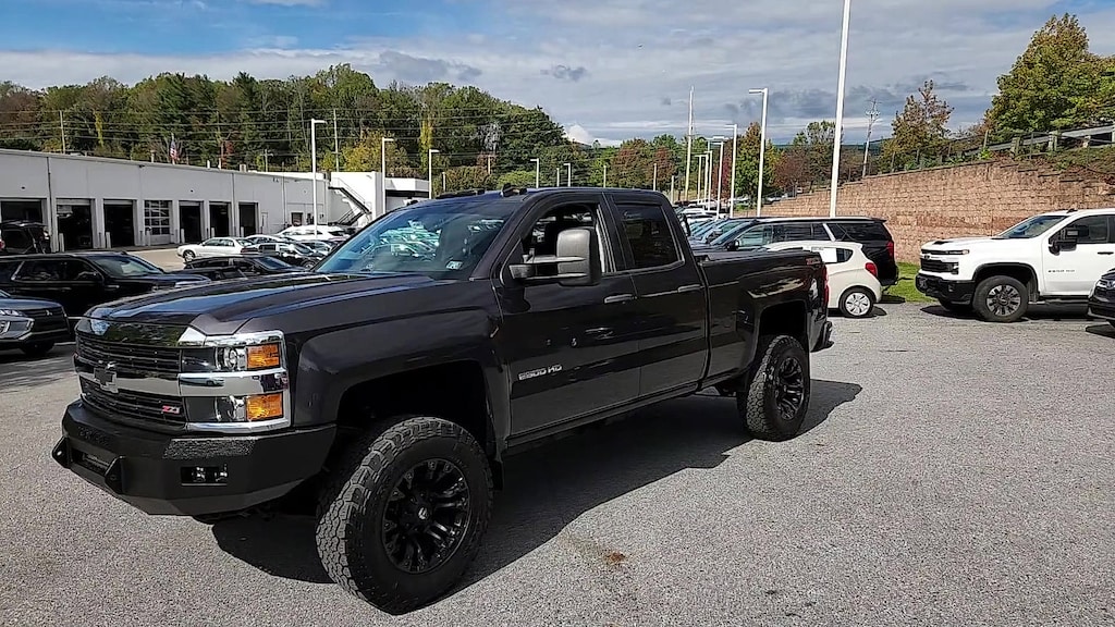 Used 2015 Chevrolet Silverado 2500 HD LT Truck