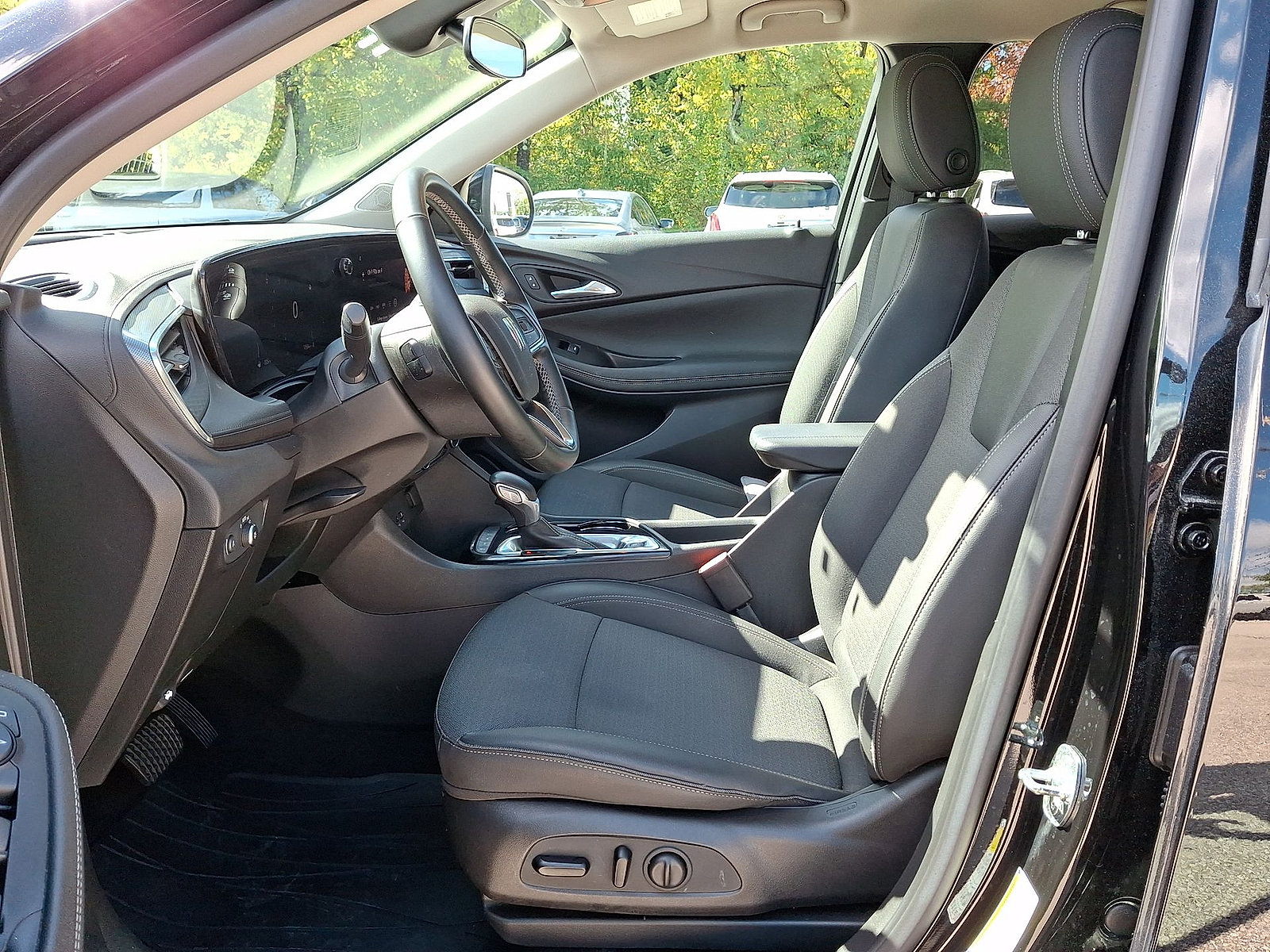 2024 Buick Encore GX Preferred - Photo 11