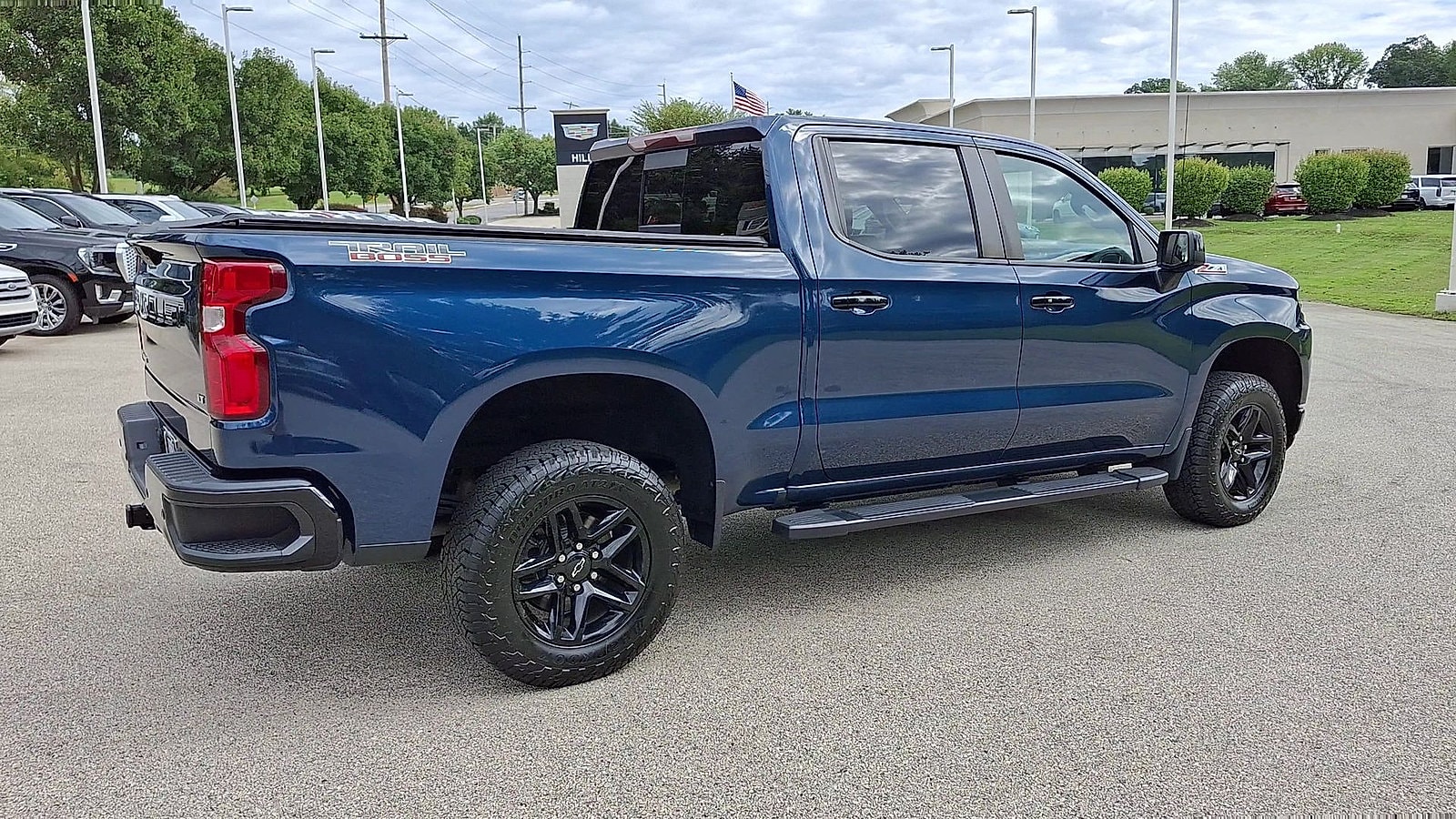 2022 Chevrolet Silverado 1500 Limited LT Trail Boss - Photo 8