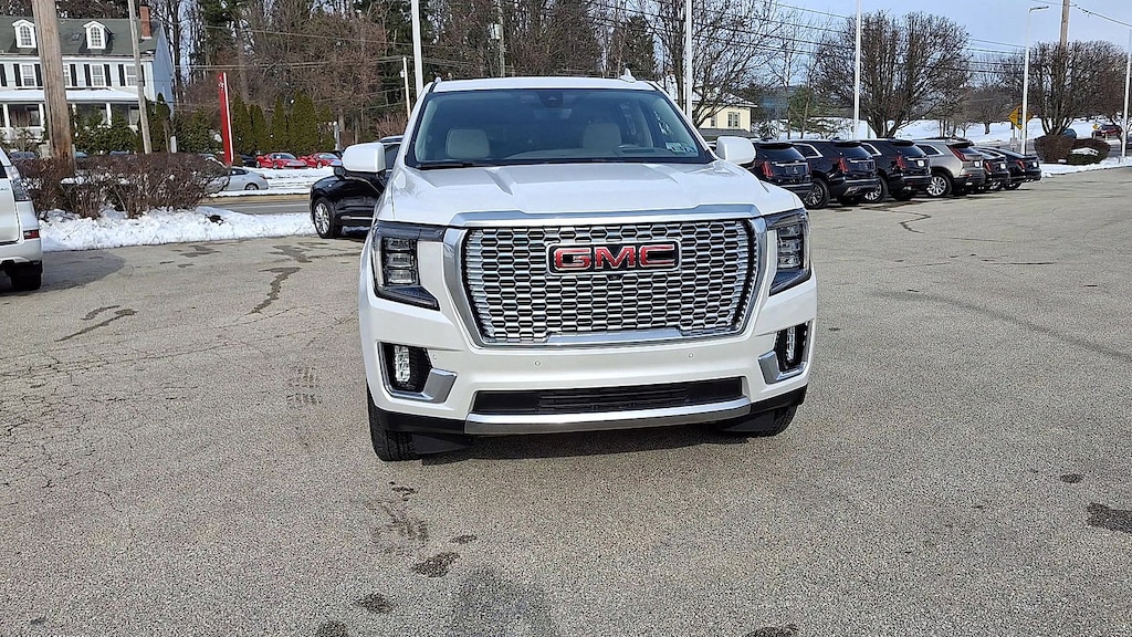 Used 2021 GMC Yukon XL Denali SUV