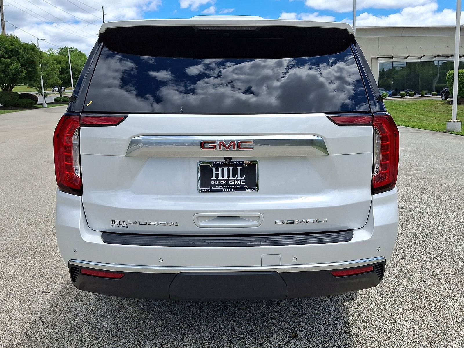 2024 GMC Yukon XL Denali - Photo 23
