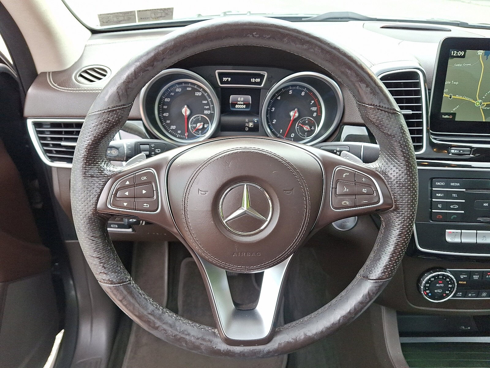 2018 Mercedes Benz GLS 450 4MATIC photo 2