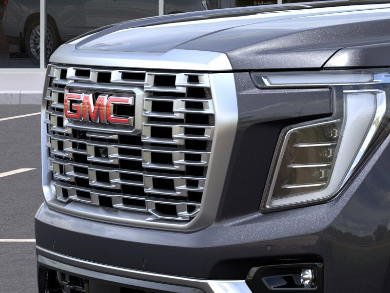 2026 GMC Yukon XL Denali - Photo 13