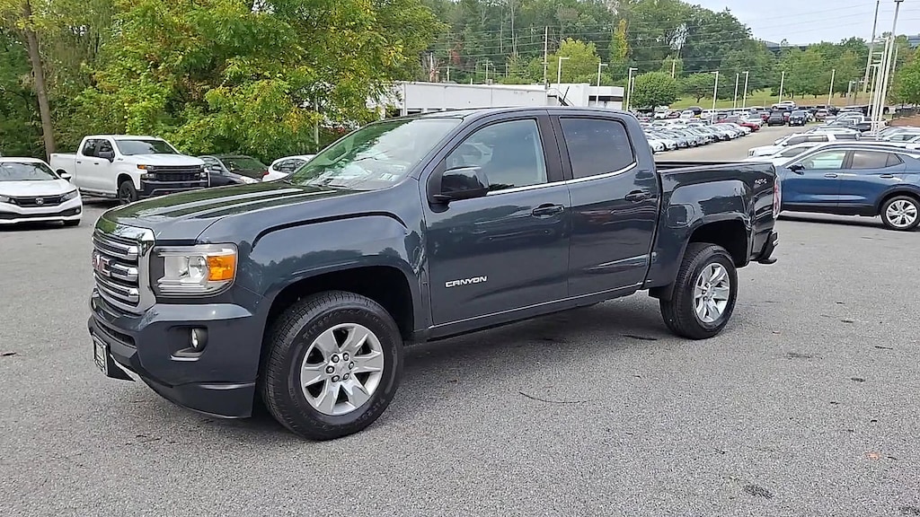 Used 2017 GMC Canyon 4WD SLE Truck