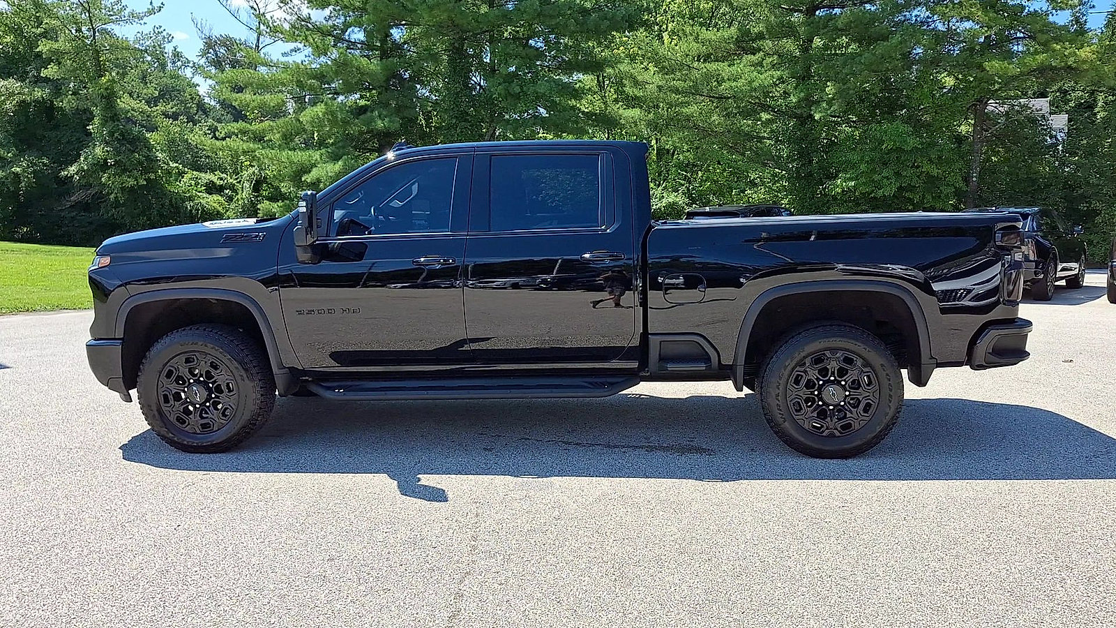 2024 Chevrolet Silverado 2500HD LTZ - Photo 6