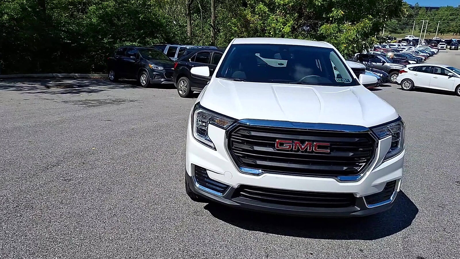 2022 Gmc Terrain SLE photo 3