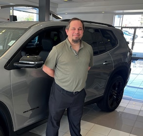 Staff member MIKE CWIK from a4c064e07be6