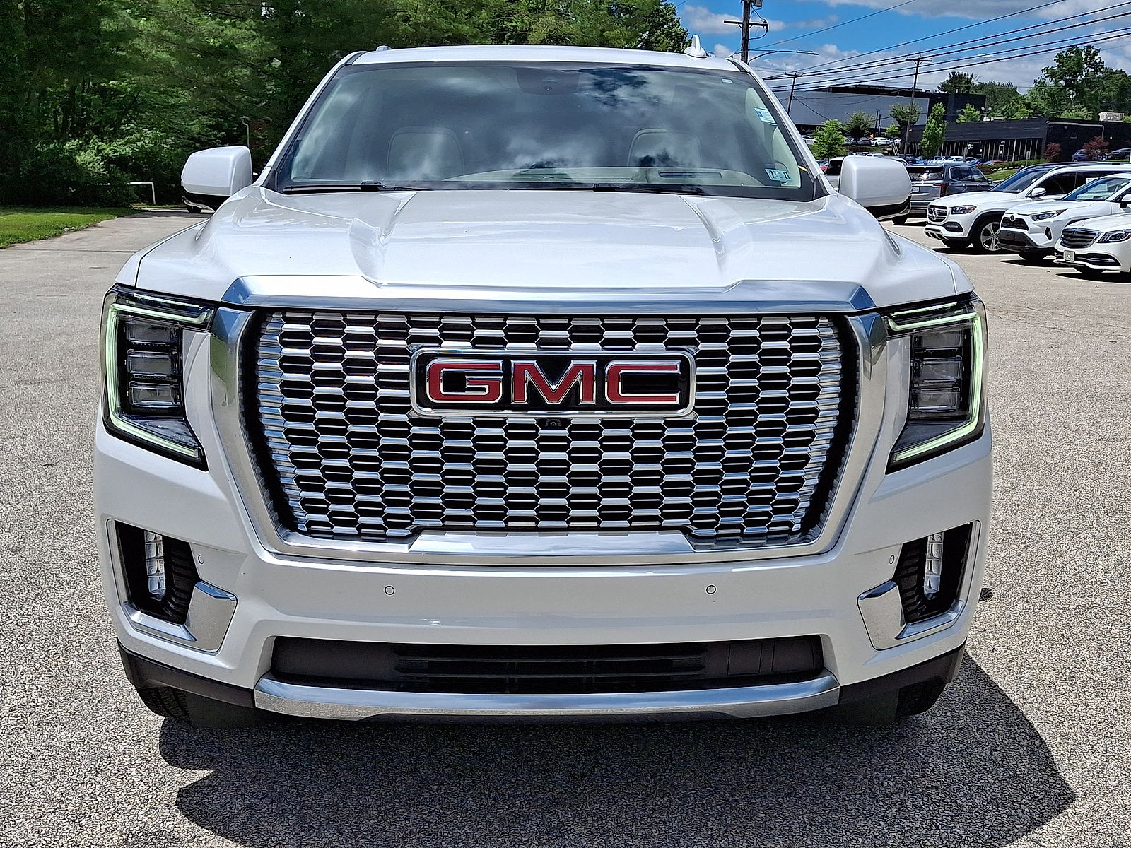 2024 GMC Yukon XL Denali - Photo 29