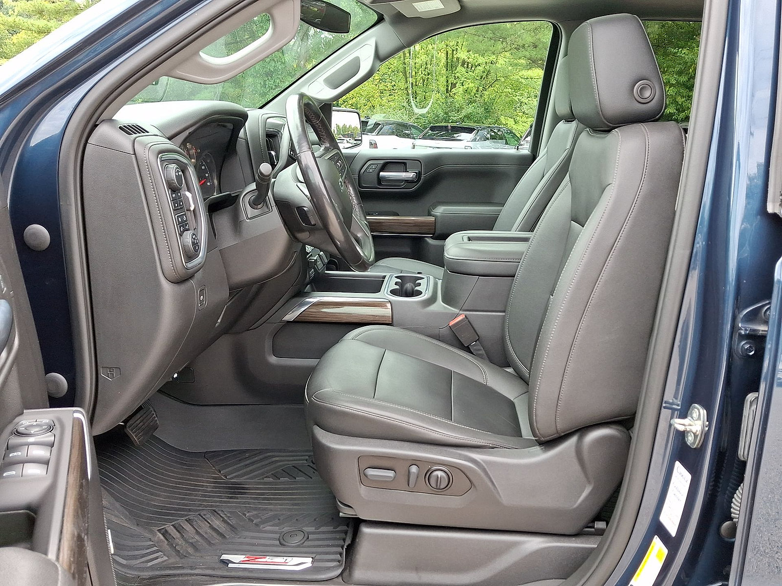 2022 Chevrolet Silverado 1500 Limited LT Trail Boss - Photo 11