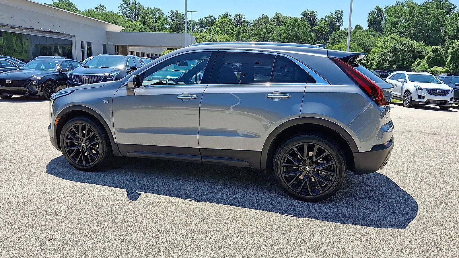 2023 Cadillac XT4 Luxury - Photo 6