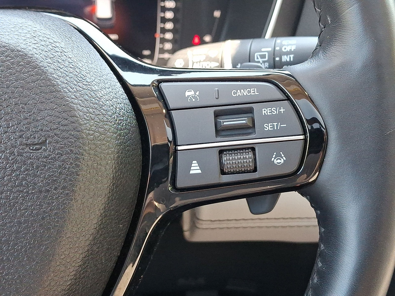 2024 Honda Pilot Elite - Photo 18