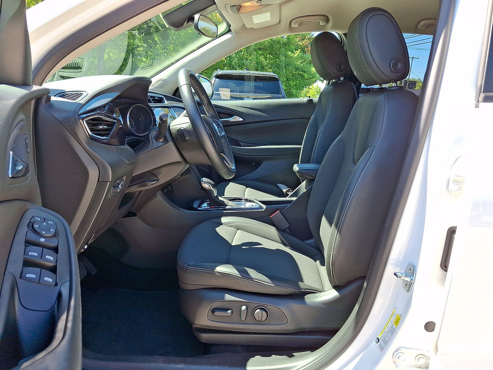 2023 Buick Encore GX Preferred - Photo 11