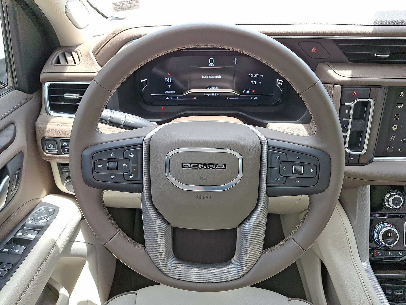 2024 GMC Yukon XL Denali - Photo 16