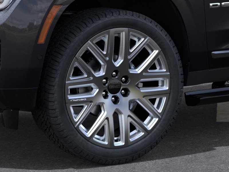2026 GMC Yukon XL Denali Ultimate - Photo 9