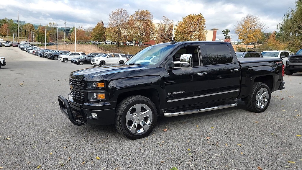 Used 2015 Chevrolet Silverado 1500 LT Truck Crew Cab
