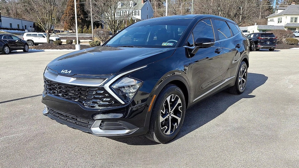Used 2023 Kia Sportage EX SUV