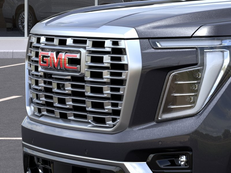 2026 GMC Yukon Denali - Photo 13