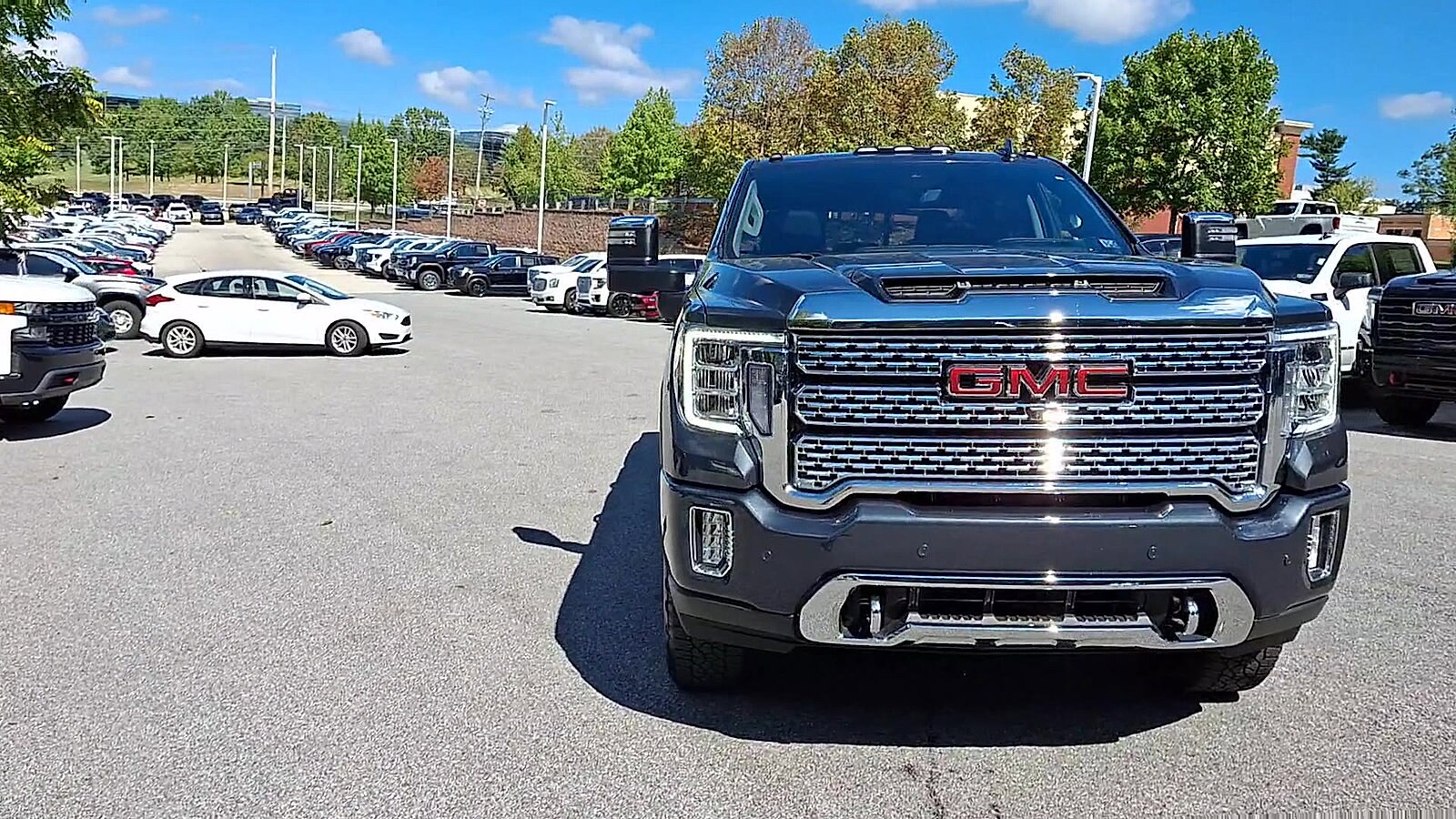 2022 Gmc Sierra 2500 HD Denali photo 3