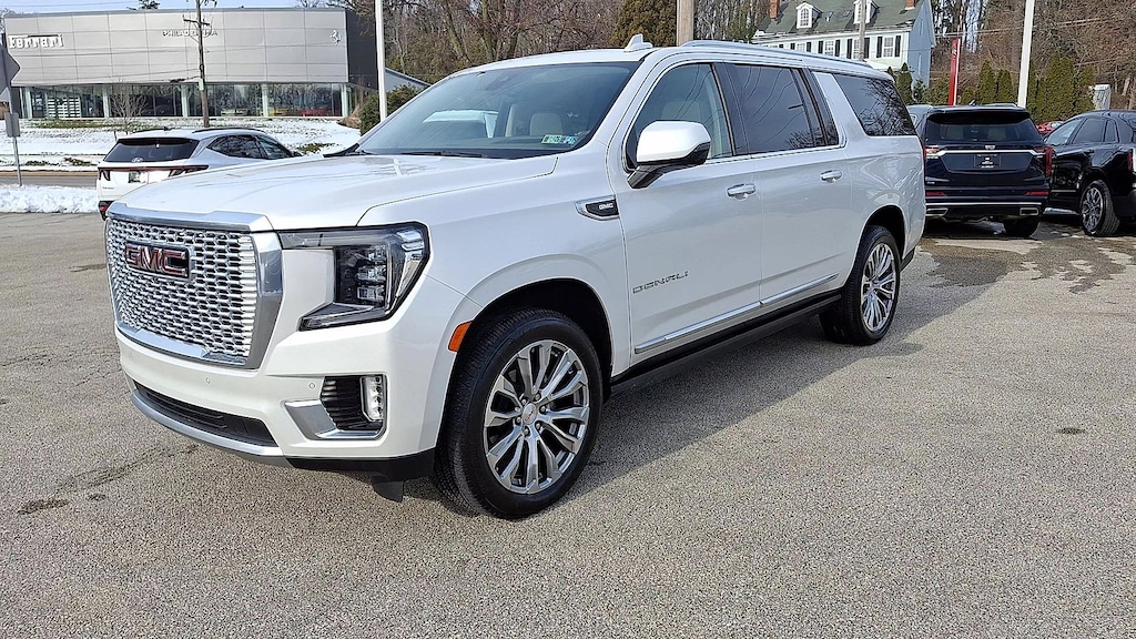 Used 2021 GMC Yukon XL Denali SUV