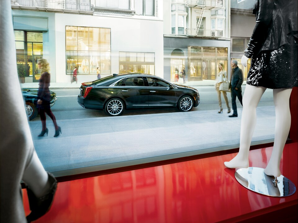 https://pictures.dealer.com/h/hillcadillacgm/0369/c8845cefca53c8f4061e82700330cbcax.jpg