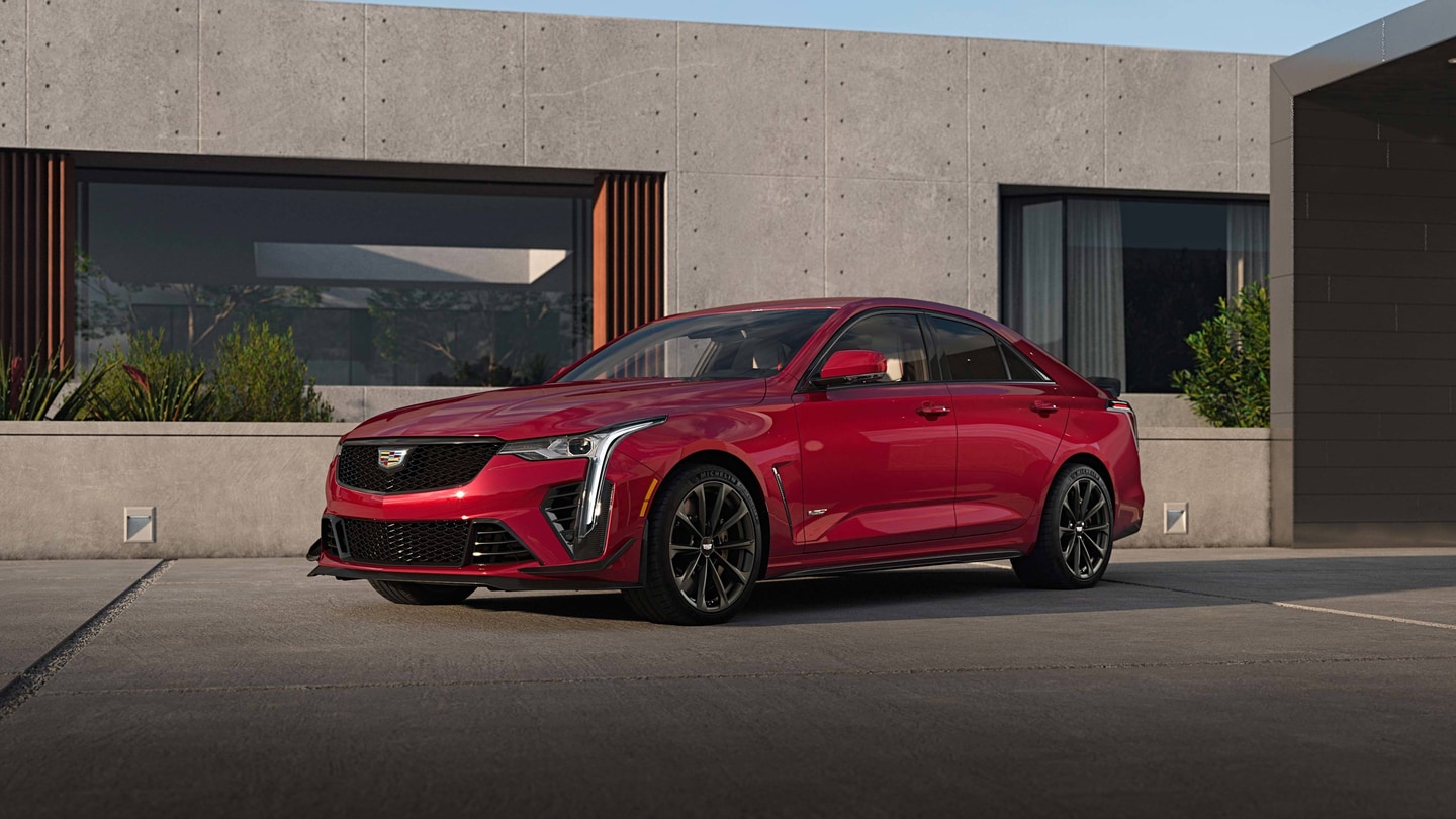 https://pictures.dealer.com/h/hillcadillacgm/1234/c93230f2bf334aeab46f23bdc020f804.jpg