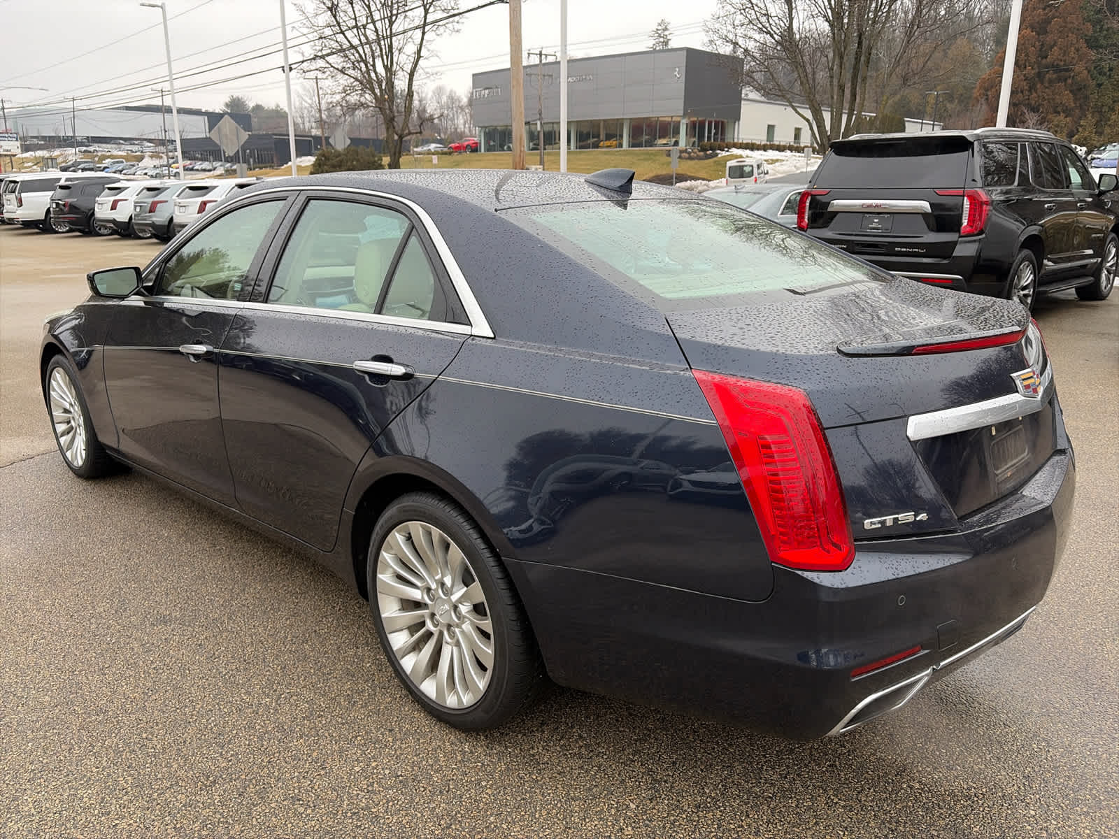 Used 2015 Cadillac CTS Sedan Luxury Collection with VIN 1G6AX5SX8F0133544 for sale in Newtown Square, PA