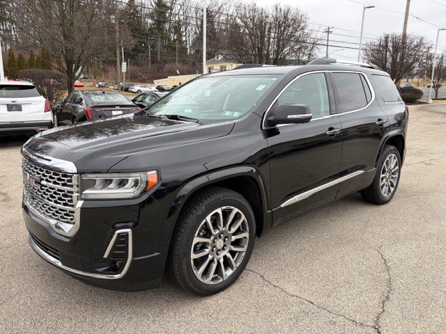 2021 GMC Acadia Denali's photo
