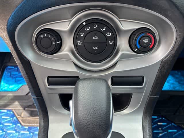 Thumbnail: 2019 Ford Fiesta - 19