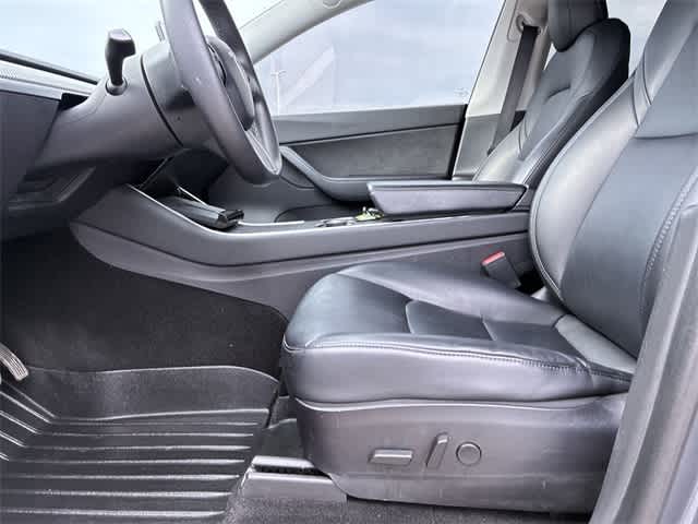 Thumbnail: 2020 Tesla Model Y - 17