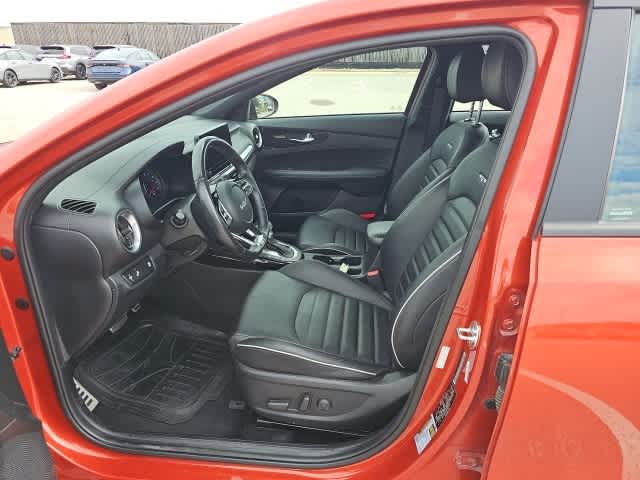 Thumbnail: 2023 Kia Forte - 11
