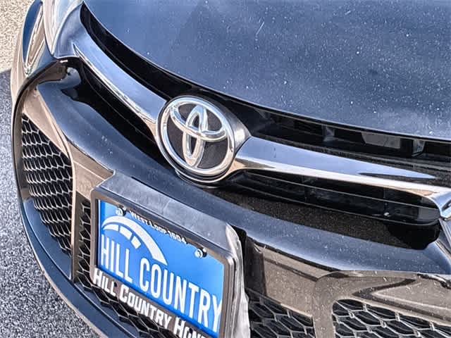 Thumbnail: 2016 Toyota Camry - 12