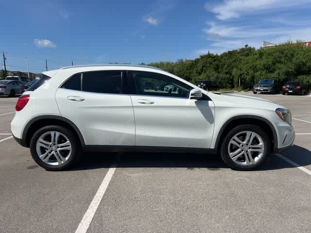 Thumbnail: 2017 Mercedes-Benz GLA - 6