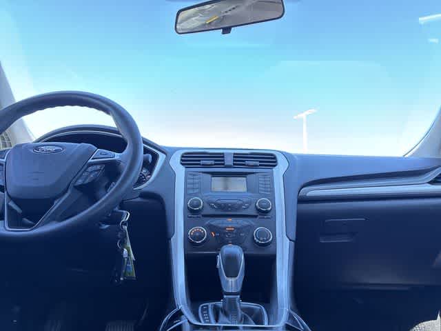 Thumbnail: 2016 Ford Fusion - 30