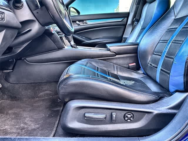 Thumbnail: 2018 Honda Accord - 18