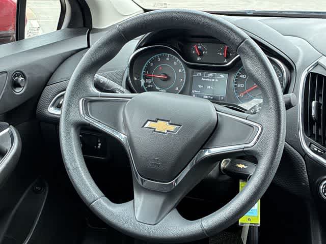 Thumbnail: 2017 Chevrolet Cruze - 23