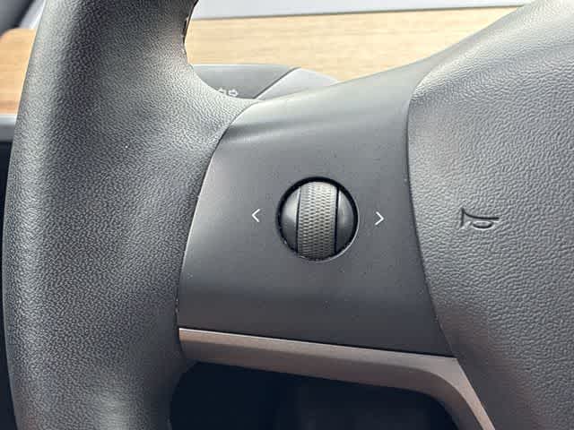 Thumbnail: 2020 Tesla Model 3 - 26
