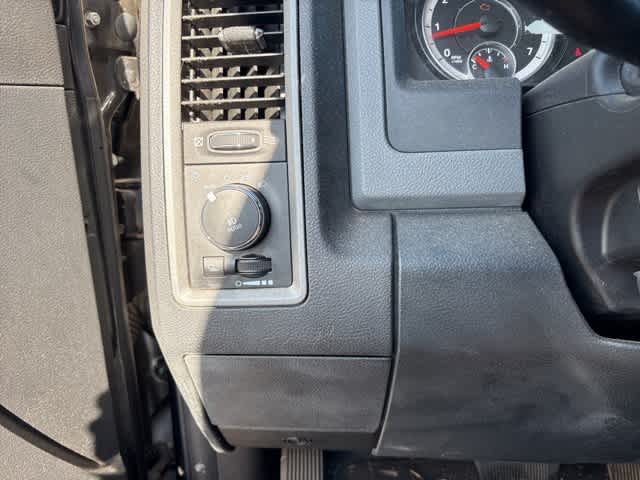 Thumbnail: 2016 RAM 1500 - 10