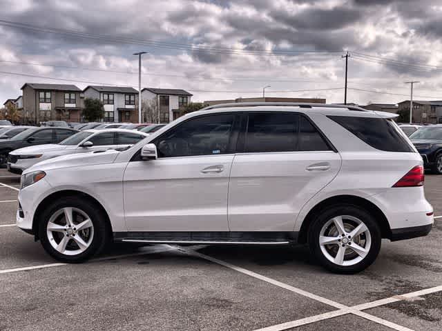 Thumbnail: 2019 Mercedes-Benz GLE - 3