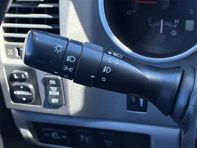 Thumbnail: 2012 Toyota Tundra - 27