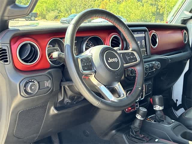 2023 Jeep Wrangler Rubicon photo 2
