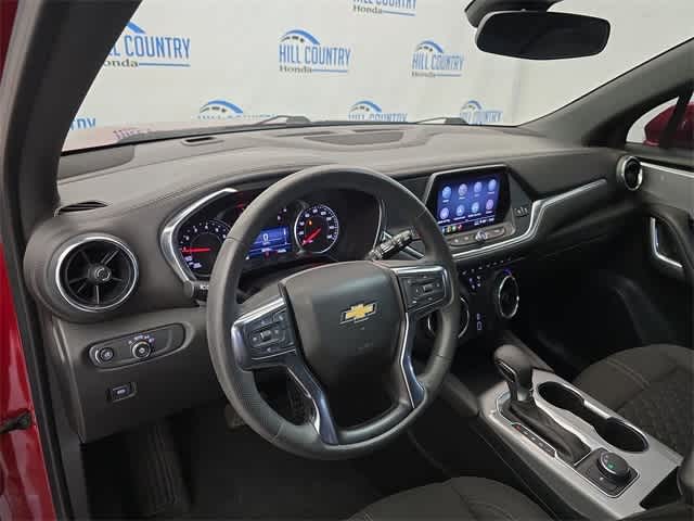 Thumbnail: 2022 Chevrolet Blazer - 2