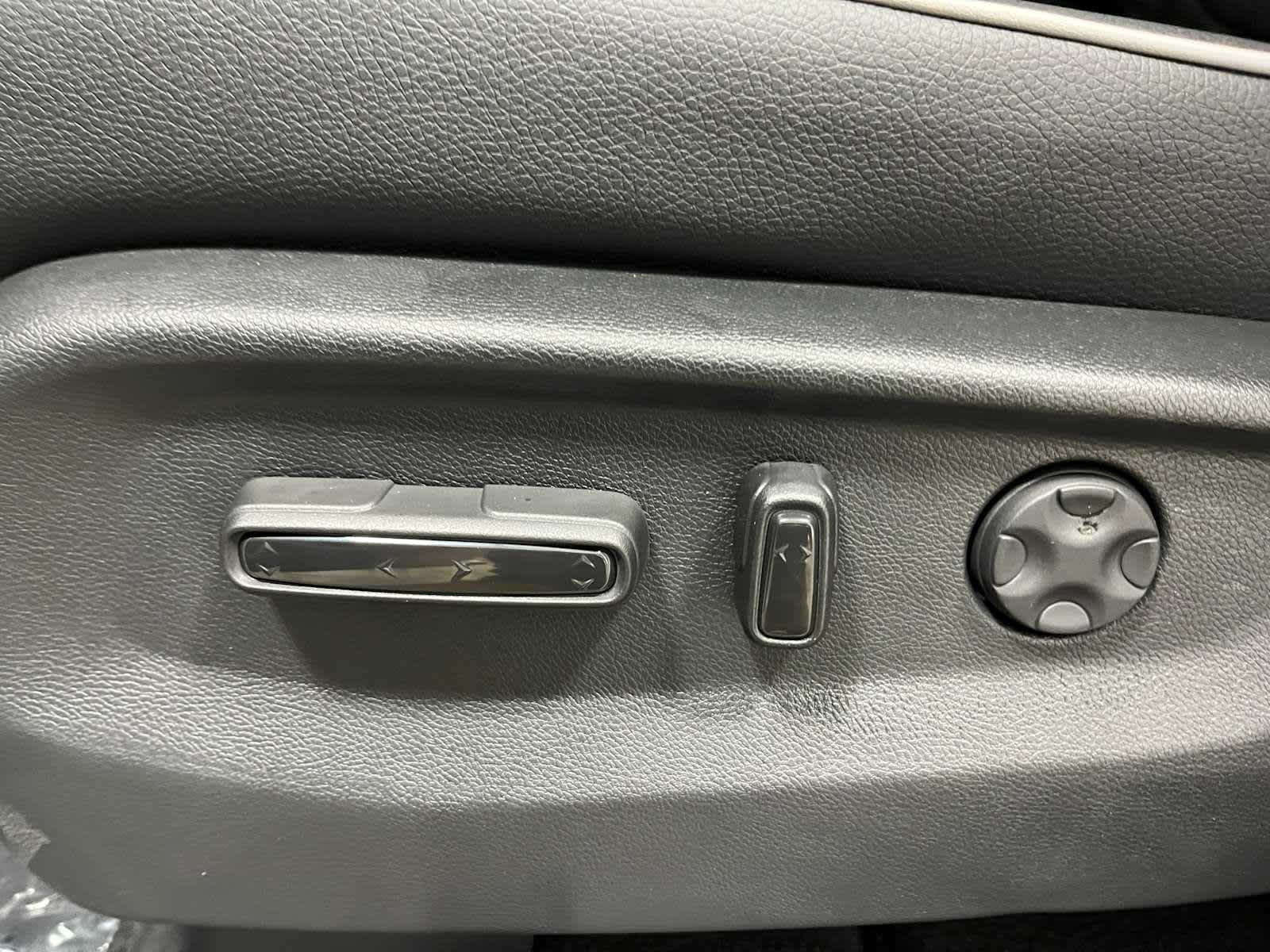 Thumbnail: 2026 Honda Odyssey - 12