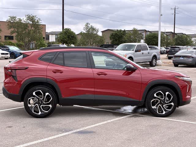 Thumbnail: 2026 Chevrolet Trax - 7