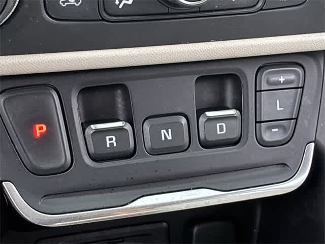 Thumbnail: 2018 GMC Terrain - 35