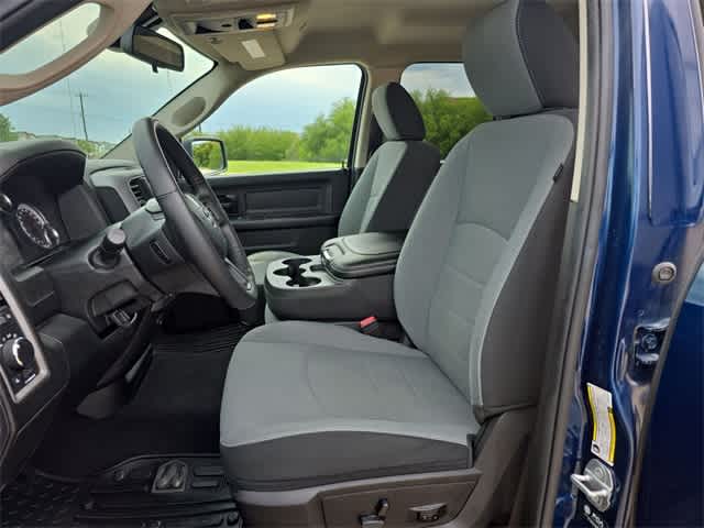 Thumbnail: 2021 RAM 1500 Classic - 17