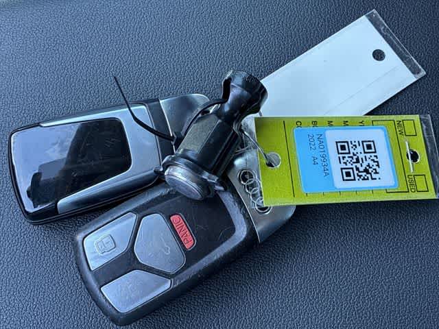 Thumbnail: 2022 Audi A4 - 38