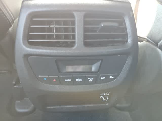 Thumbnail: 2019 Honda Pilot - 23