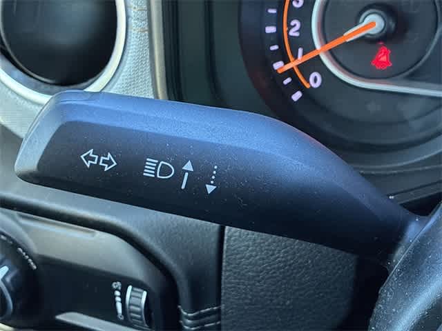 Thumbnail: 2024 Jeep Wrangler - 27