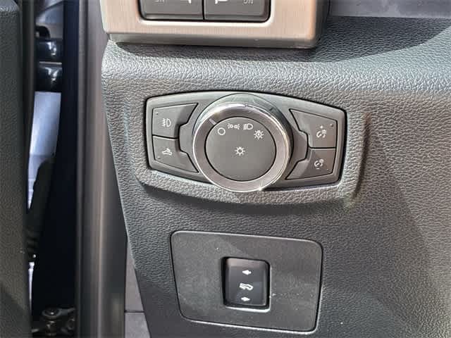 Thumbnail: 2016 Ford F-150 - 50