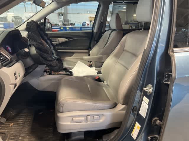 Thumbnail: 2021 Honda Pilot - 19